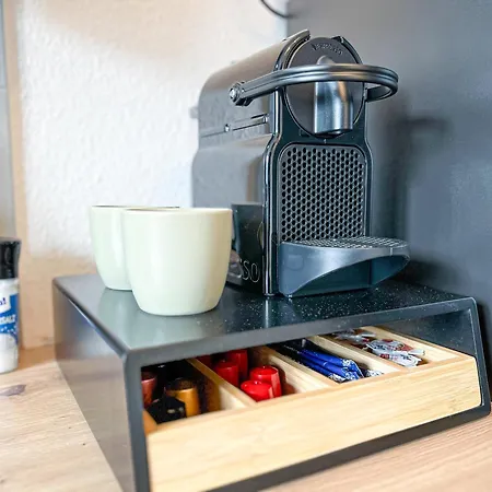 Rathausblick - moderne Mit 2 Schlafzimmern, Kueche, Bad, Waschmaschine & Trockner Mitten In Der Innenstadt Appartamento Lipsia