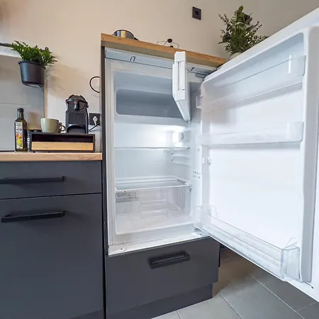 Rathausblick - moderne Mit 2 Schlafzimmern, Kueche, Bad, Waschmaschine & Trockner Mitten In Der Innenstadt