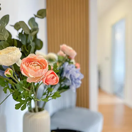 Rathausblick - moderne Mit 2 Schlafzimmern, Kueche, Bad, Waschmaschine & Trockner Mitten In Der Innenstadt * Lipsia