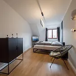 Rathausblick - moderne Mit 2 Schlafzimmern, Kueche, Bad, Waschmaschine & Trockner Mitten In Der Innenstadt Апартаменты Лейпциг