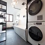 Rathausblick - moderne Mit 2 Schlafzimmern, Kueche, Bad, Waschmaschine & Trockner Mitten In Der Innenstadt