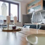 Rathausblick - moderne Mit 2 Schlafzimmern, Kueche, Bad, Waschmaschine & Trockner Mitten In Der Innenstadt Лейпциг