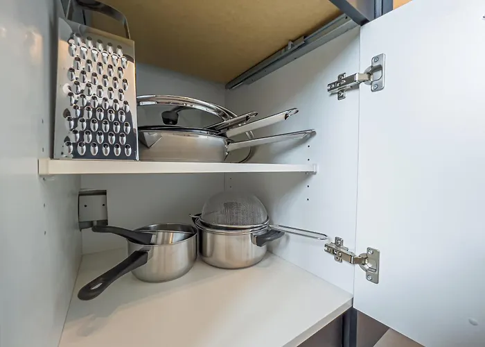 Apartment Rathausblick - moderne Mit 2 Schlafzimmern, Kueche, Bad, Waschmaschine & Trockner Mitten In Der Innenstadt *